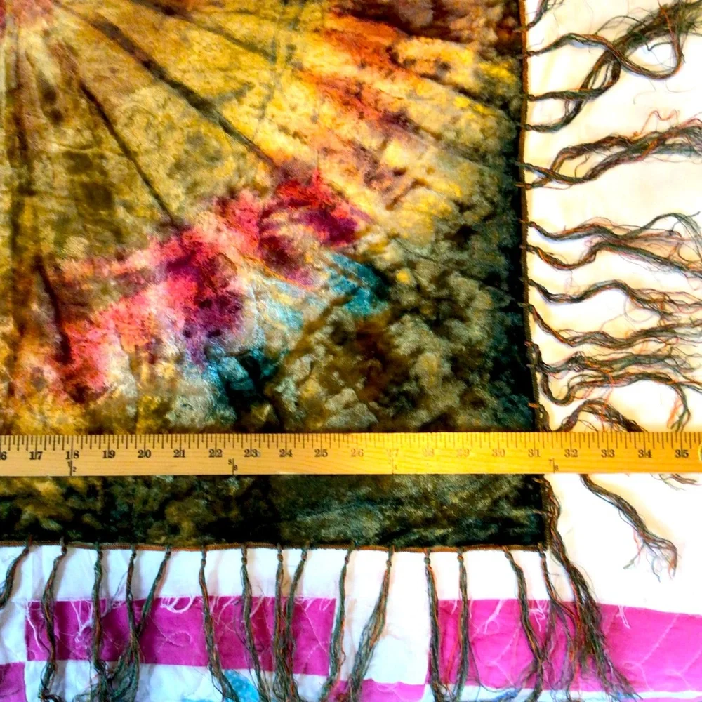 Velvet tye dye table cloth/ cover. 33
